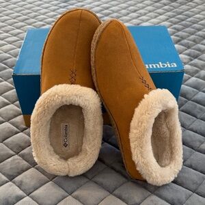 Columbia Duchess Hill Slippers